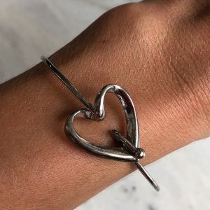 Heart silver bangle